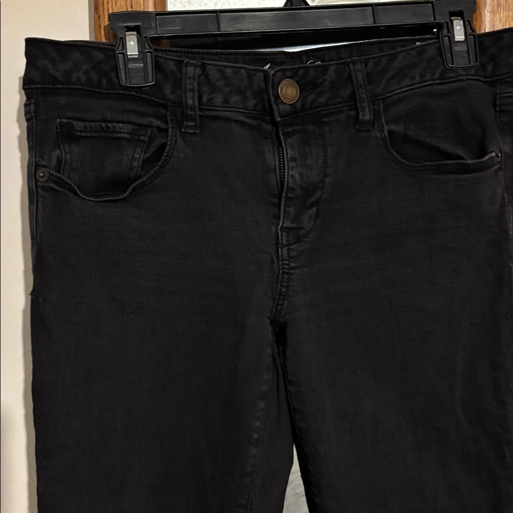 American Eagle Super Stretch Mid Rise Slim Straight Jeans Black Size 12 - Picture 2 of 7